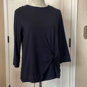 😀 Free w/ Purchase Ann Taylor Size Medium Blouse Navy Blue